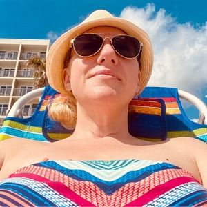 Meet your Posher, Erin